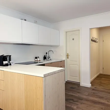 Stilvolle Im Untergeschoss Fuer Ostsee-kurztrip Apartmán *