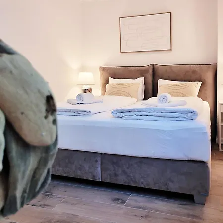 Stilvolle Im Untergeschoss Fuer Ostsee-kurztrip